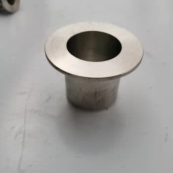 Raccordo per tubo con estremità stubb ASTM A403 WP304L